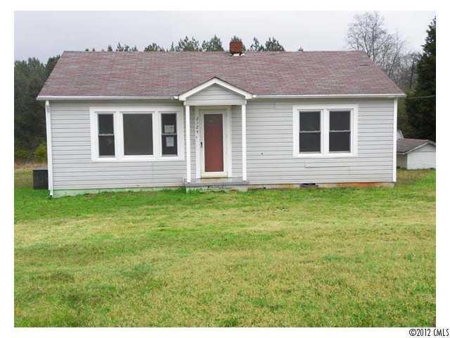 2124 Rhyne Rd., Dallas, NC 28034