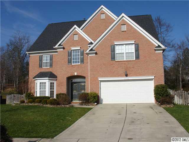 12106 Crescent Run Ct., Charlotte, NC 28277