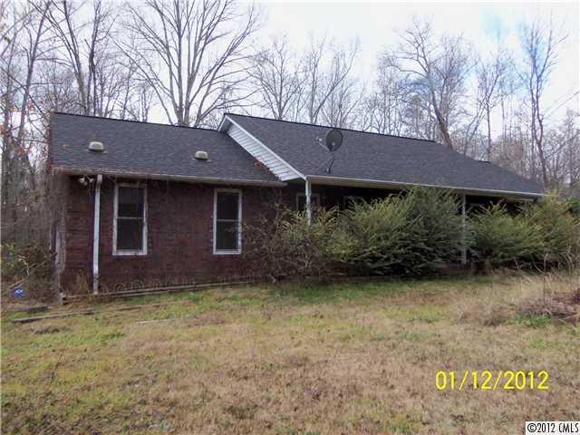 310 Country Ridge Rd., Rockwell, NC 28138