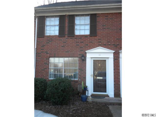 1300 Larchmont Pl. #III, Salisbury, NC 28144