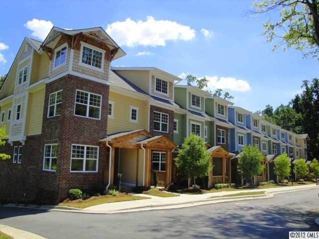 629 Village Main Cir., Davidson, NC 28036