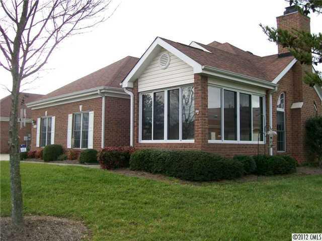 8320 Highland Glen Dr. #-, Charlotte, NC 28269