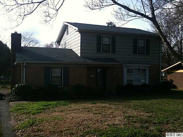 7028 Covecreek Dr., Charlotte, NC 28215