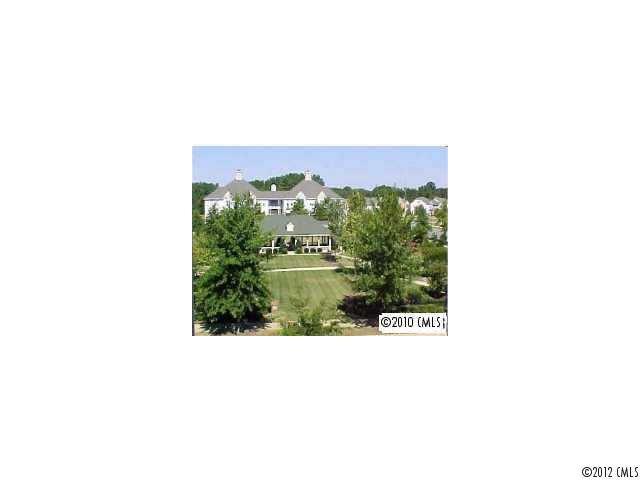 9127 Washam Potts Rd. #207, Cornelius, NC 28031