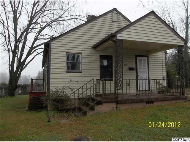 312 High St., Lincolnton, NC 28092