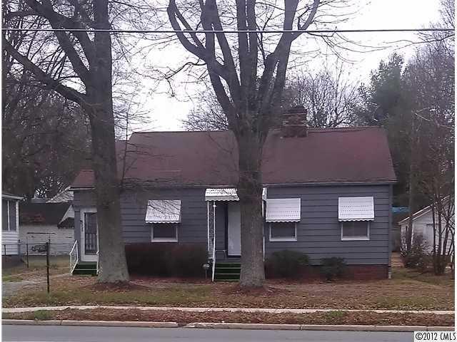 316 W Statesville Ave., Mooresville, NC 28115