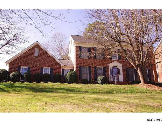 5201 Hillingdon Rd., Charlotte, NC 28226