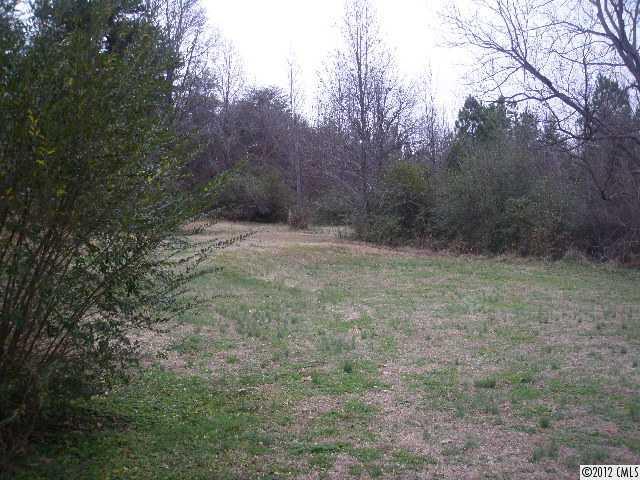 806 Virginia Ave., Bessemer City, NC 28016