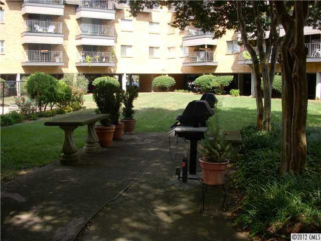 1323 Queens Rd. #320, Charlotte, NC 28207