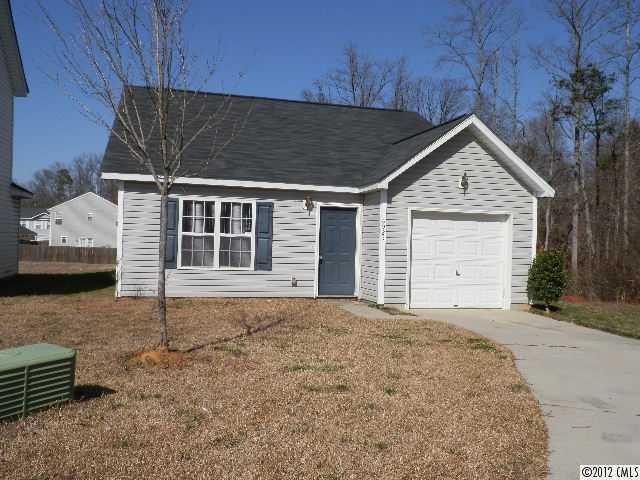 6923 Maddox Ct., Charlotte, NC 28269