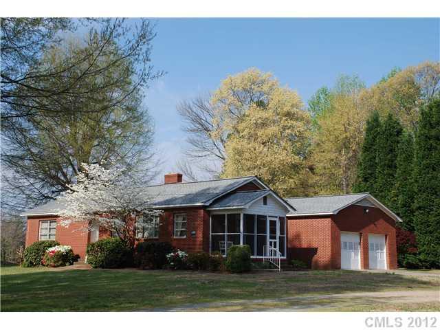 5301 Davidson Rd., Davidson, NC 28036