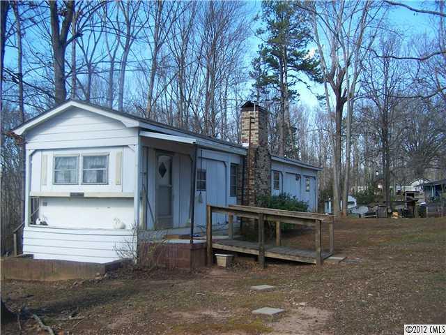 118 Woods Tr., Gastonia, NC 28052