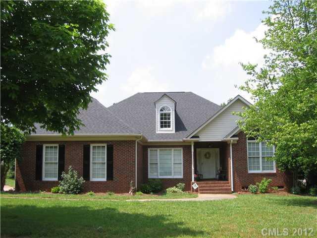 533 Dovefield Dr., Indian Trail, NC 28079