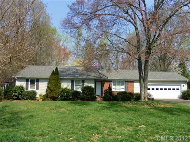 204 Carabelle Cir., Salisbury, NC 28144