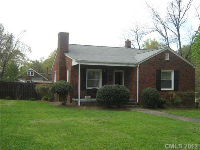 631 Cabarrus Ave., Mooresville, NC 28115