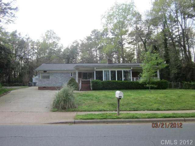 1113 Jenkins Dr., Charlotte, NC 28212