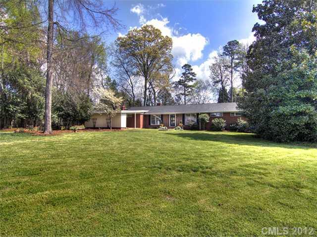 5513 Topping Pl., Charlotte, NC 28209