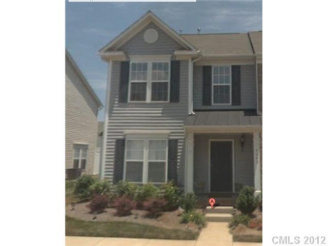 4649 Forestridge Commons Dr., Charlotte, NC 28269