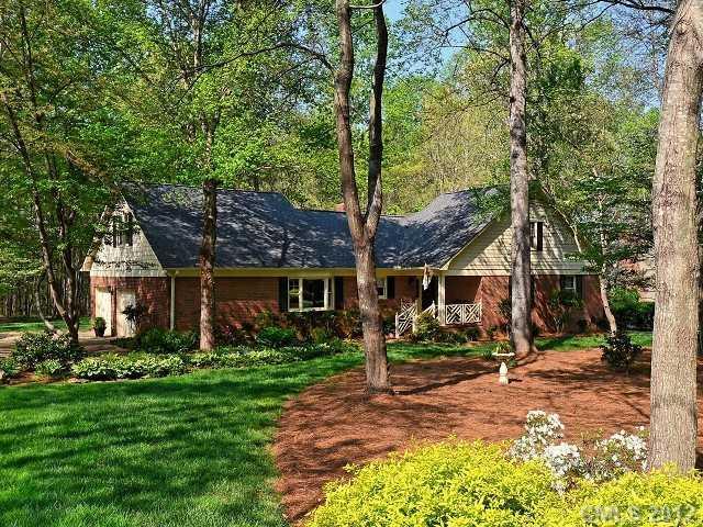 548 Pine Rd., Davidson, NC 28036
