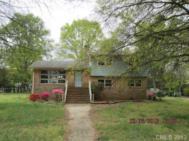 12218 Oakhaven Dr., Charlotte, NC 28273