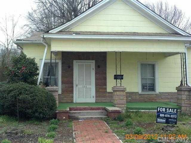 144 Elm St., Mooresville, NC 28115
