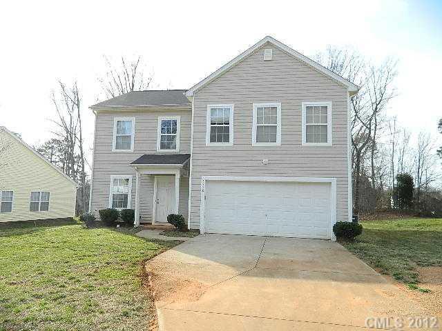 6110 Sid Crane Dr., Charlotte, NC 28216