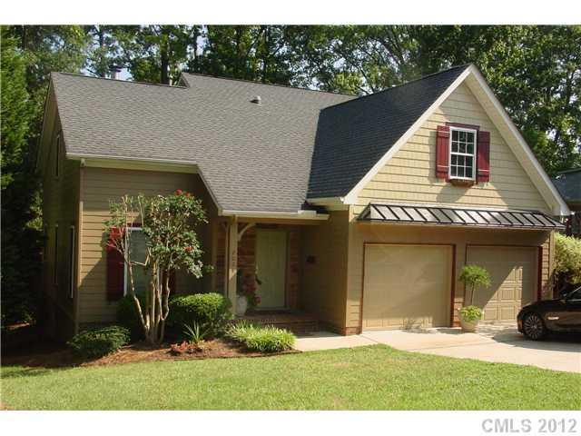 2024 Brandon Cir., Charlotte, NC 28211