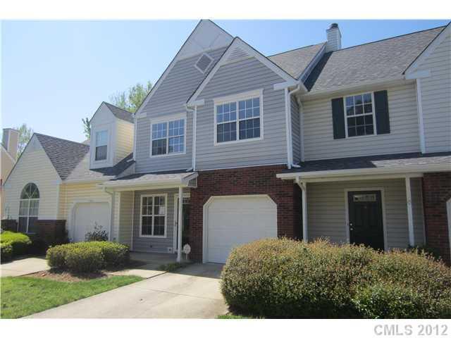 5882 Prescott Ct., Charlotte, NC 28269