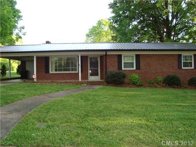 416 Virginia Ave., Statesville, NC 28677