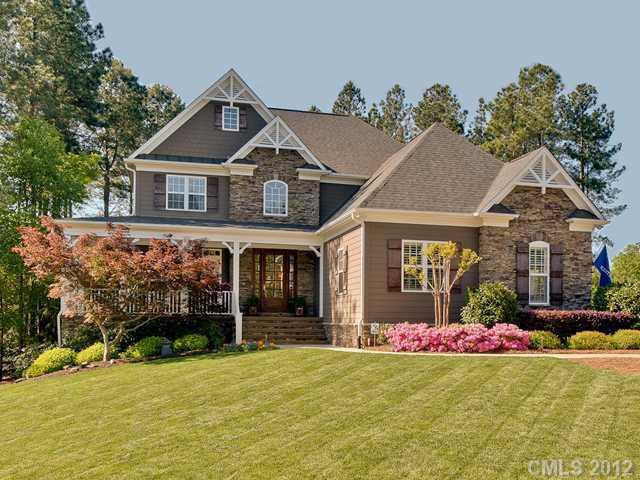 108 Cove Pointe Rd., Mount Holly, NC 28120