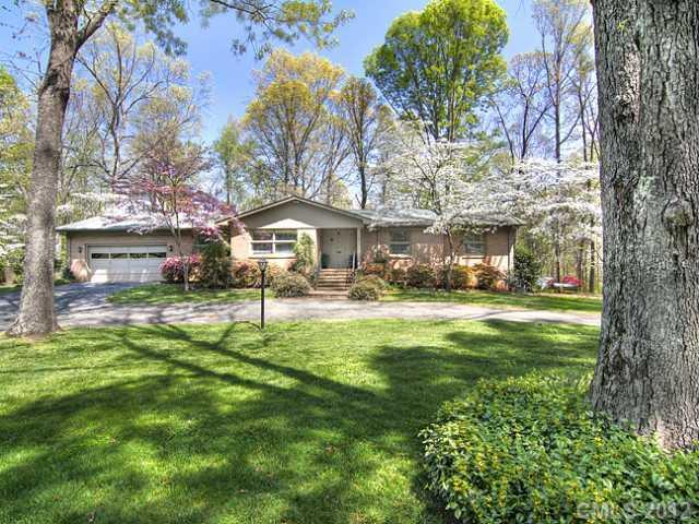 191 Deerwood Ln., Mooresville, NC 28117