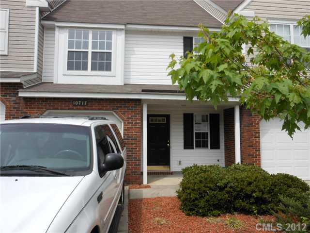 10717 Sleigh Bell Ln., Charlotte, NC 28216