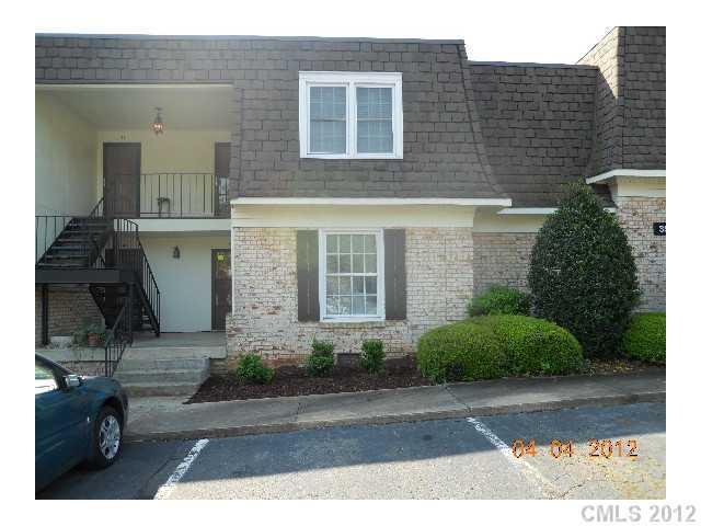 3520 Colony Rd. #B, Charlotte, NC 28211