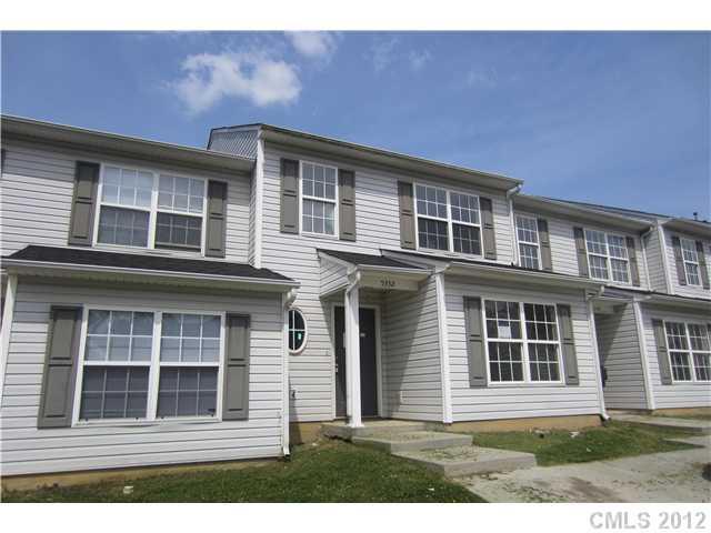 5352 Esther Ln., Charlotte, NC 28214