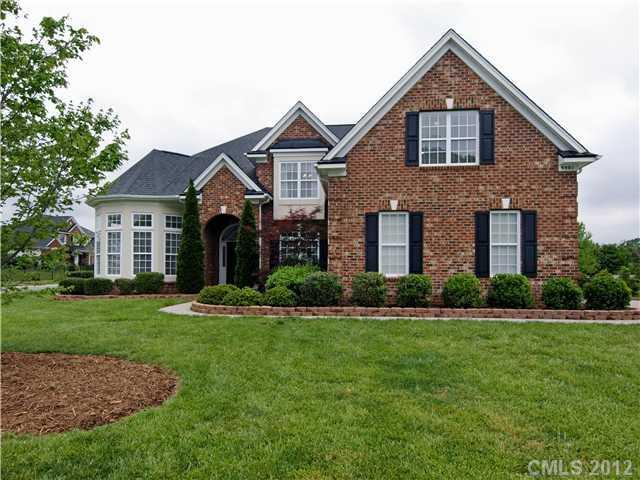 9801 Royal Colony Dr., Waxhaw, NC 28173