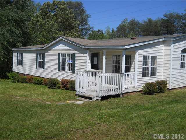 127 Lamb Rd., Statesville, NC 28677