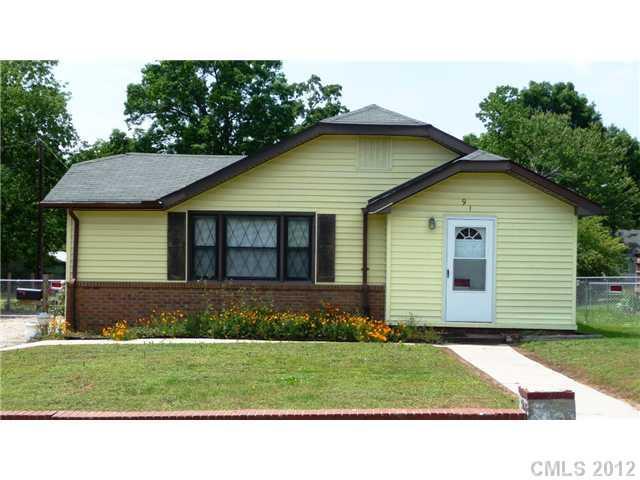 911 Grace Ave., Kannapolis, NC 28083