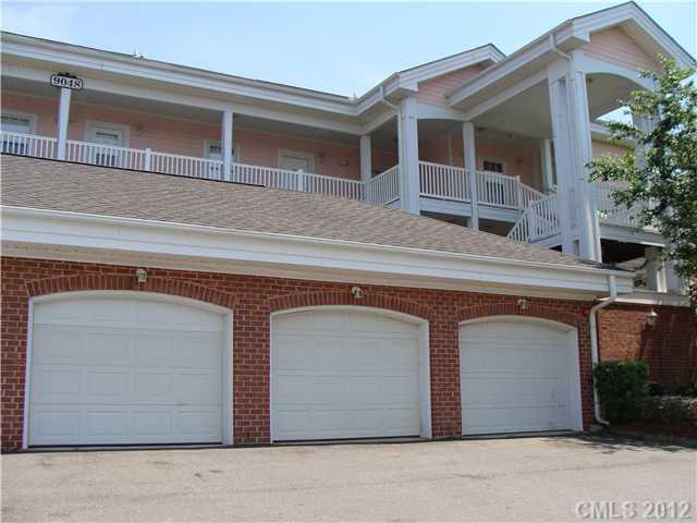 9078 Meadow Vista Rd. #305, Charlotte, NC 28213