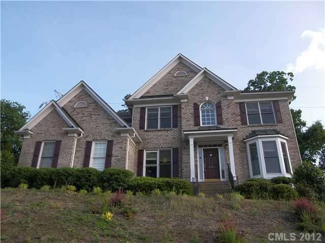 5908 Graburns Ford Dr., Charlotte, NC 28269