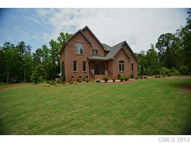 8721 Bishop Ln., Waxhaw, NC 28173