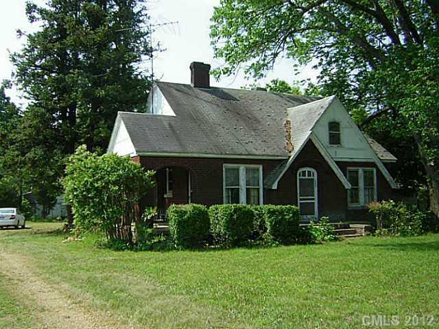 6881 Tuckaseegee Rd., Kannapolis, NC 28081