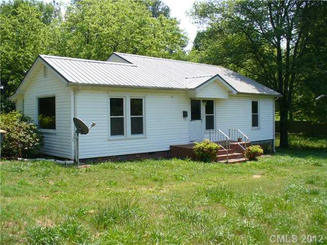 1104 Poplar Ave., Kannapolis, NC 28081