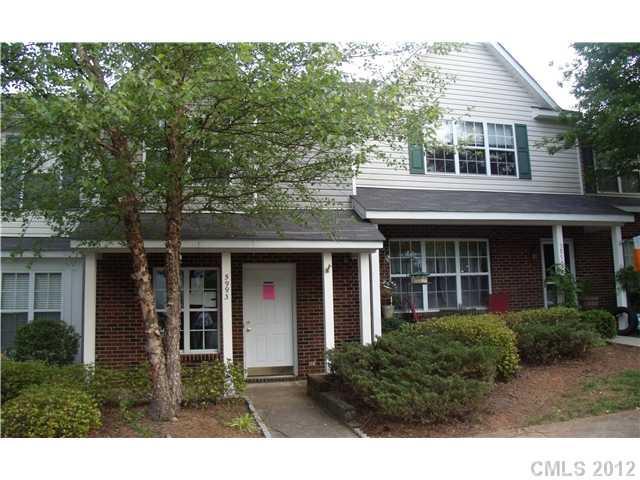 5993 Cougar Ln., Charlotte, NC 28269