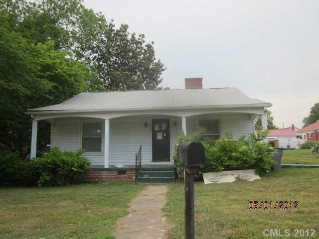 208 W 22nd St., Kannapolis, NC 28081