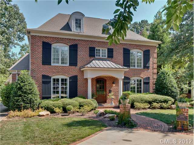 2701 Tanglewood Ln., Charlotte, NC 28211