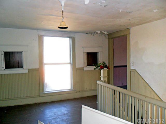 1412 W Rocky River Rd., Charlotte, NC 28213