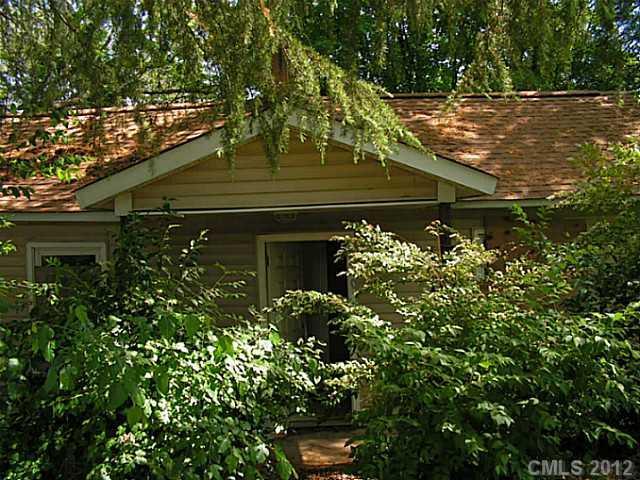 210 Crane St., Davidson, NC 28236