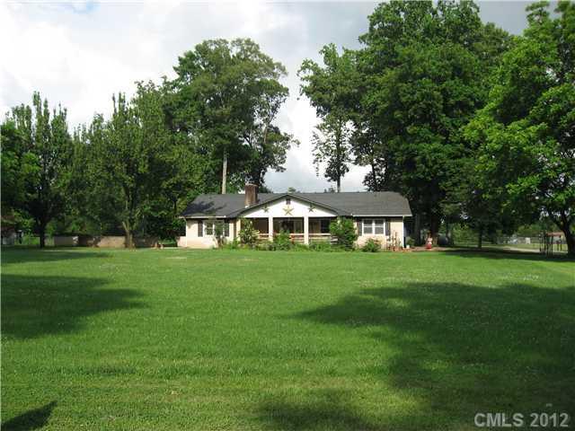 1473 Shearers Rd., Mooresville, NC 28115