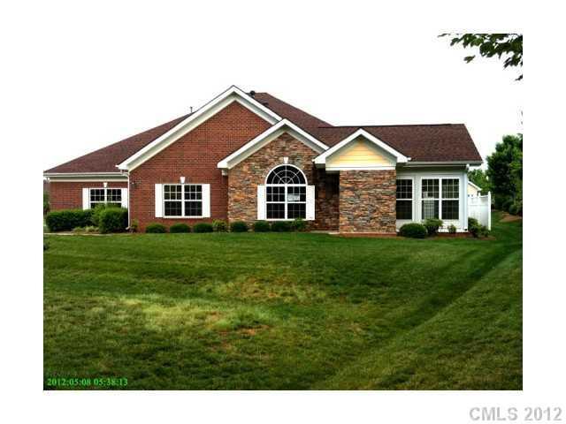 2244 N Castle Ct., Matthews, NC 28105