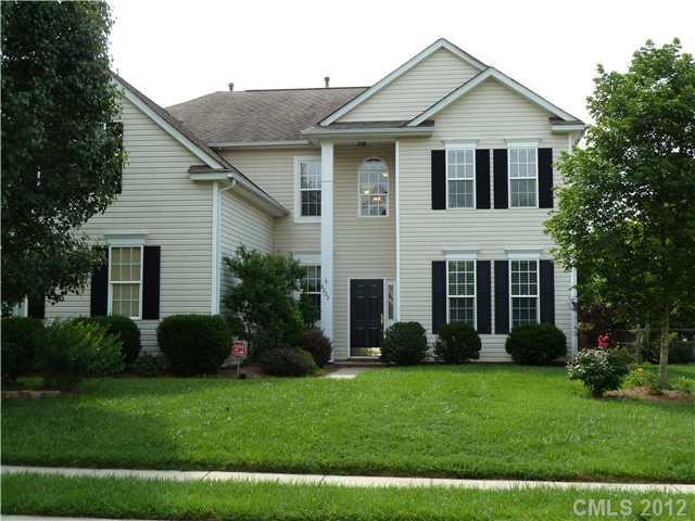 8220 Laurel Run Dr., Charlotte, NC 28269